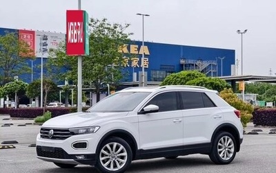 Volkswagen T-Roc I, 2022 год, 1 521 000 рублей, 1 фотография