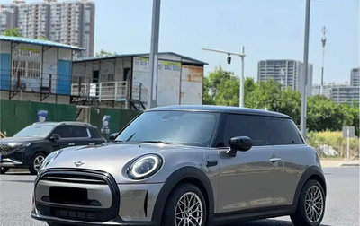 MINI Hatch, 2023 год, 1 967 000 рублей, 1 фотография