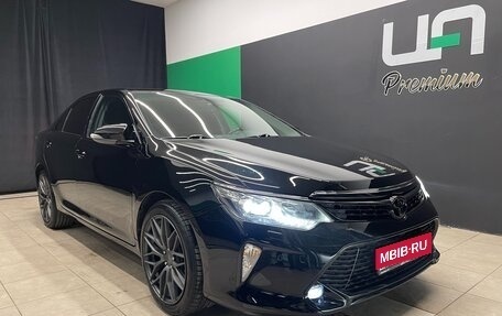 Toyota Camry, 2017 год, 2 100 000 рублей, 1 фотография