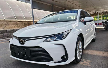 Toyota Corolla, 2023 год, 1 680 000 рублей, 1 фотография