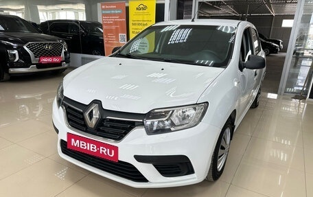 Renault Logan II, 2018 год, 520 000 рублей, 1 фотография