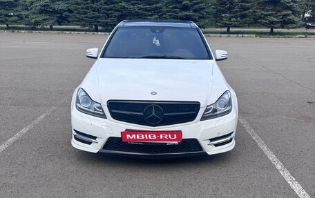 Mercedes-Benz C-Класс, 2012 год, 1 500 000 рублей, 1 фотография