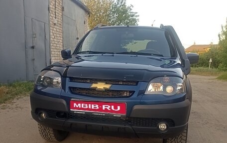 Chevrolet Niva I рестайлинг, 2016 год, 750 000 рублей, 1 фотография