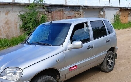 Chevrolet Niva I рестайлинг, 2007 год, 200 000 рублей, 1 фотография