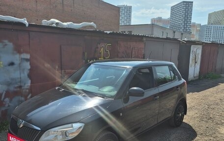 Skoda Fabia II, 2013 год, 310 000 рублей, 2 фотография