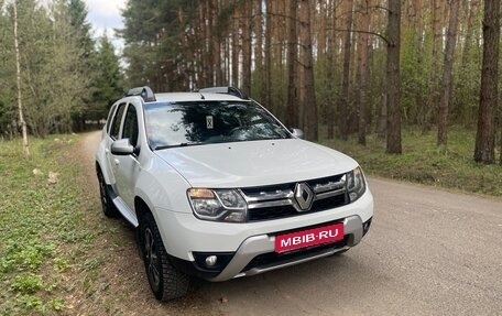Renault Duster I рестайлинг, 2016 год, 999 000 рублей, 1 фотография