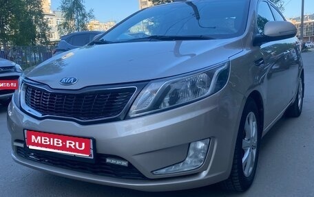 KIA Rio III рестайлинг, 2014 год, 1 000 000 рублей, 1 фотография