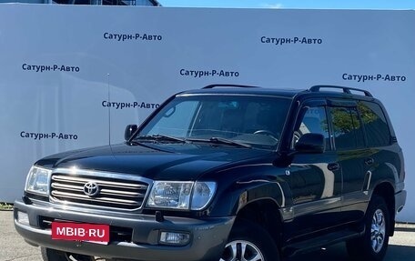 Toyota Land Cruiser 100 рестайлинг 2, 2004 год, 1 750 000 рублей, 1 фотография