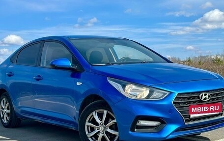 Hyundai Solaris II рестайлинг, 2017 год, 710 000 рублей, 1 фотография