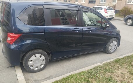 Honda Freed I, 2010 год, 785 000 рублей, 9 фотография