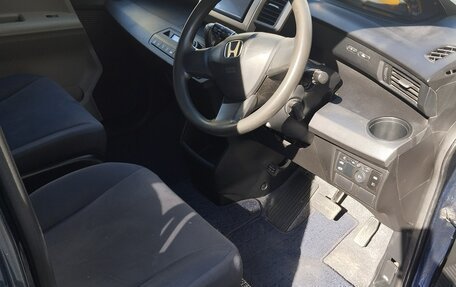 Honda Freed I, 2010 год, 785 000 рублей, 10 фотография