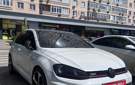 Volkswagen Golf VII, 2015 год, 1 375 000 рублей, 1 фотография
