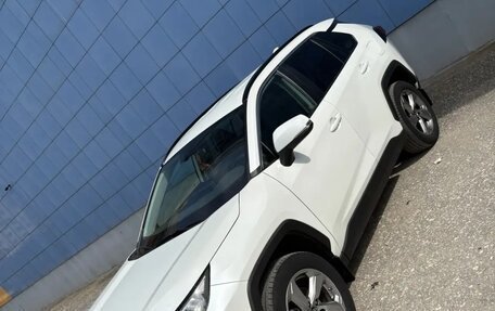 Toyota RAV4, 2020 год, 3 100 000 рублей, 1 фотография