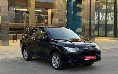 Mitsubishi Outlander III рестайлинг 3, 2013 год, 1 100 000 рублей, 1 фотография