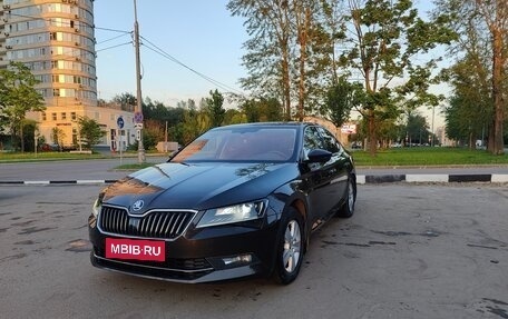 Skoda Superb III рестайлинг, 2018 год, 1 995 000 рублей, 1 фотография