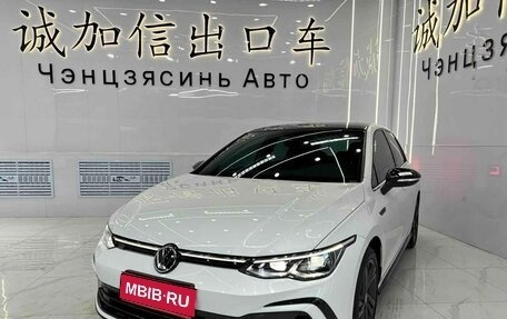 Volkswagen Golf VIII, 2023 год, 2 030 000 рублей, 1 фотография