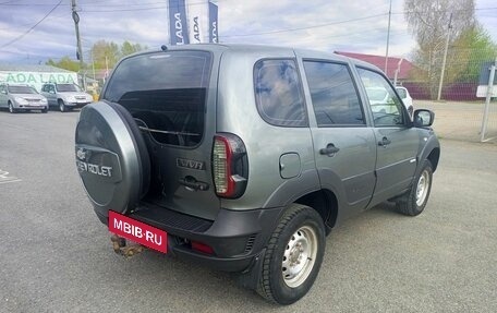 Chevrolet Niva I рестайлинг, 2013 год, 400 000 рублей, 3 фотография