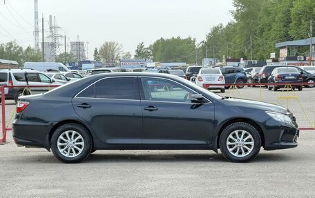 Toyota Camry, 2016 год, 1 995 000 рублей, 4 фотография