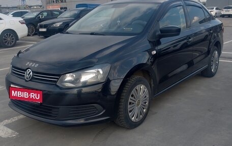 Volkswagen Polo VI (EU Market), 2014 год, 850 000 рублей, 2 фотография