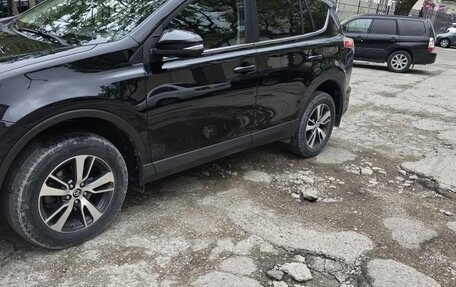 Toyota RAV4, 2017 год, 1 955 000 рублей, 4 фотография