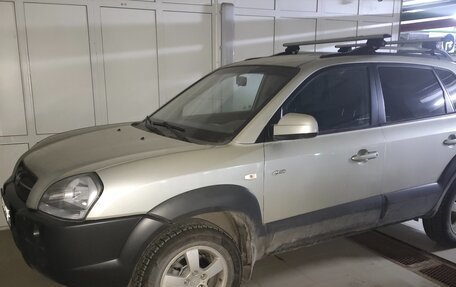 Hyundai Tucson III, 2007 год, 951 000 рублей, 4 фотография
