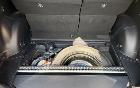 Toyota RAV4, 2019 год, 2 690 000 рублей, 11 фотография