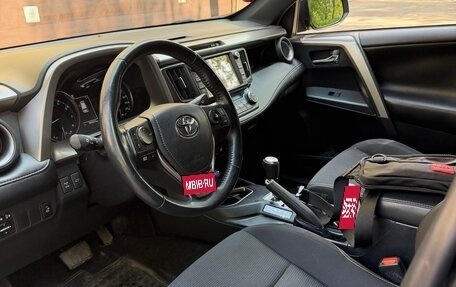 Toyota RAV4, 2019 год, 2 690 000 рублей, 6 фотография