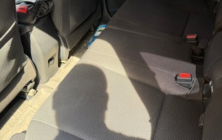 Toyota RAV4, 2019 год, 2 690 000 рублей, 14 фотография