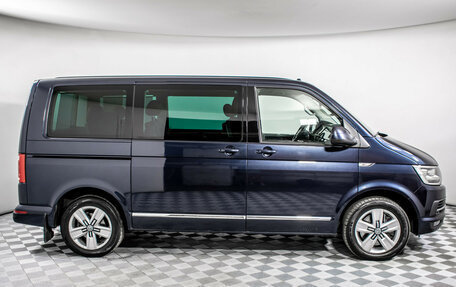 Volkswagen Multivan T6 рестайлинг, 2018 год, 3 535 000 рублей, 4 фотография
