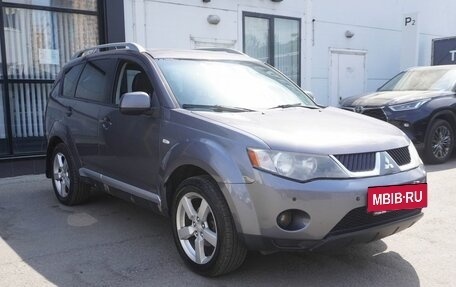 Mitsubishi Outlander III рестайлинг 3, 2008 год, 1 063 000 рублей, 3 фотография