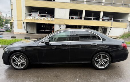 Mercedes-Benz E-Класс, 2019 год, 2 550 000 рублей, 7 фотография