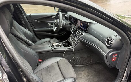 Mercedes-Benz E-Класс, 2019 год, 2 550 000 рублей, 8 фотография
