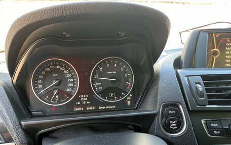 BMW 1 серия, 2011 год, 1 200 000 рублей, 12 фотография