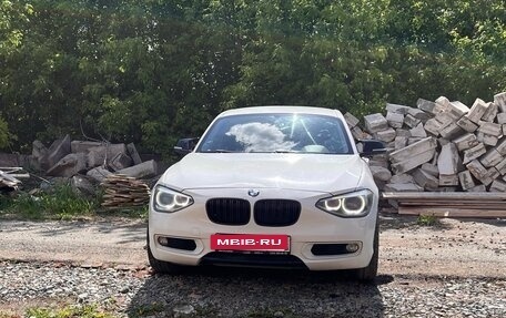BMW 1 серия, 2011 год, 1 200 000 рублей, 2 фотография