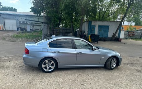 BMW 3 серия, 2011 год, 1 130 000 рублей, 4 фотография