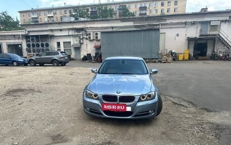 BMW 3 серия, 2011 год, 1 130 000 рублей, 3 фотография