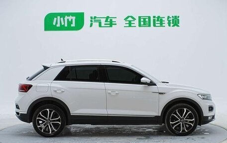 Volkswagen T-Roc I, 2022 год, 1 447 000 рублей, 5 фотография