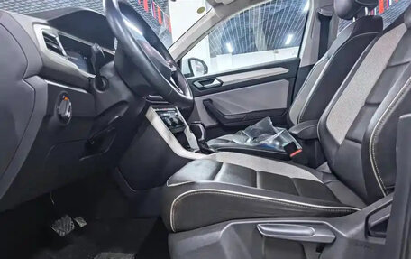Volkswagen T-Roc I, 2023 год, 1 710 420 рублей, 6 фотография