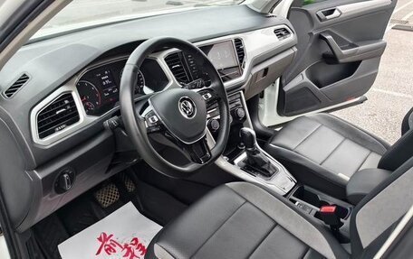 Volkswagen T-Roc I, 2022 год, 1 521 000 рублей, 12 фотография