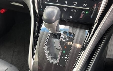 Toyota Harrier, 2020 год, 2 390 000 рублей, 19 фотография