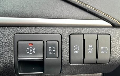Toyota Harrier, 2020 год, 2 390 000 рублей, 20 фотография