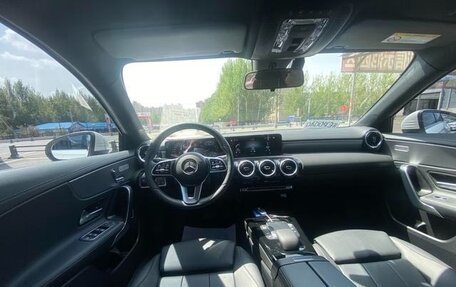 Mercedes-Benz A-Класс, 2022 год, 2 157 000 рублей, 10 фотография