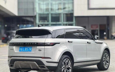 Land Rover Range Rover Evoque II, 2024 год, 4 309 000 рублей, 5 фотография