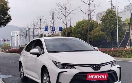 Toyota Corolla, 2022 год, 1 070 000 рублей, 3 фотография