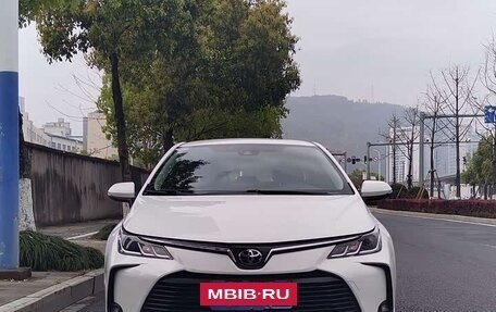 Toyota Corolla, 2022 год, 1 070 000 рублей, 2 фотография
