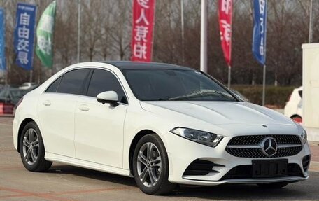 Mercedes-Benz A-Класс, 2021 год, 1 660 000 рублей, 3 фотография