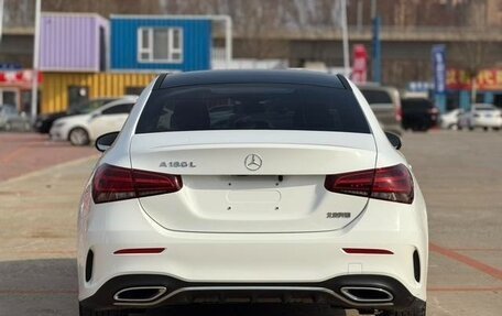 Mercedes-Benz A-Класс, 2021 год, 1 660 000 рублей, 5 фотография