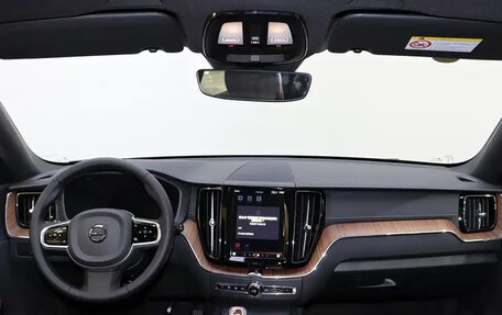 Volvo XC60 II, 2026 год, 4 300 000 рублей, 10 фотография