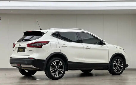 Nissan Qashqai, 2021 год, 1 650 000 рублей, 3 фотография