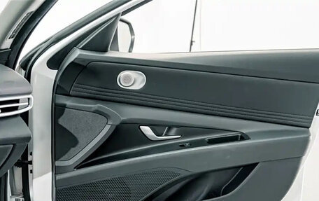 Hyundai Elantra, 2022 год, 1 155 000 рублей, 14 фотография
